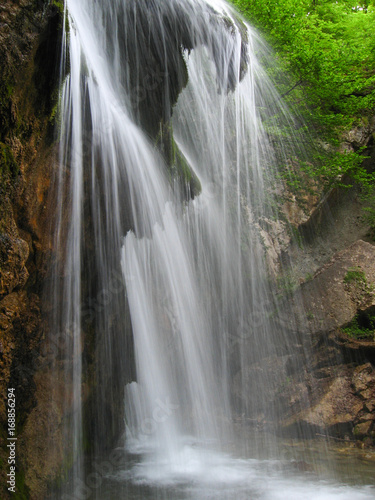 Fototapeta Naklejka Na Ścianę i Meble -  waterfalls in forest