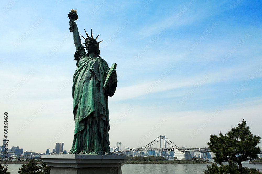 Naklejka premium Panoramę Tokio z odaiba