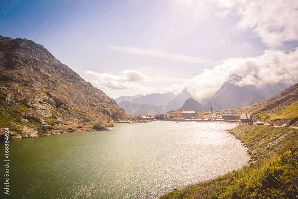 Obraz premium Lago Gran San Bernardo