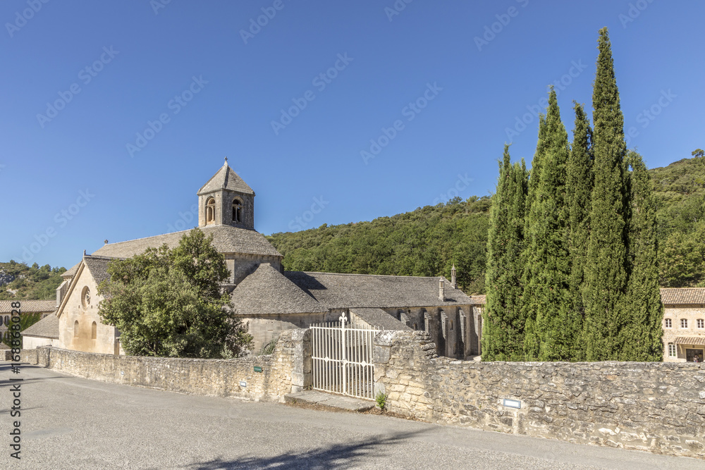 cloister of senanque