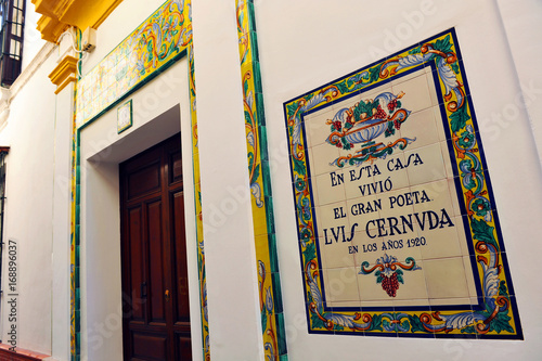 Casa donde vivió el poeta Luis Cernuda, Sevilla, España