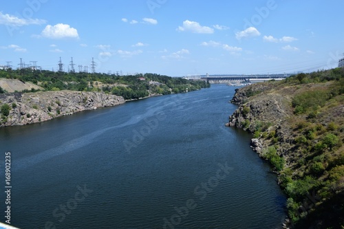 Wallpaper Mural river Torontodigital.ca