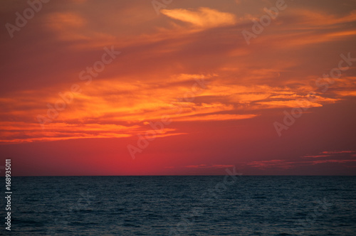 Orange Sunset on the sea horizon, skyline © Yarkovoy