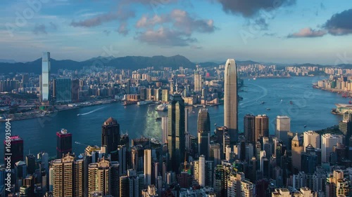 Wallpaper Mural Time lapse of Hong Kong skyline Torontodigital.ca