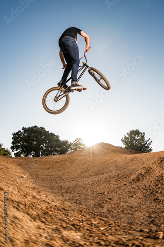 Fototapeta Naklejka Na Ścianę i Meble -  BMX Bike Stunt Table Top