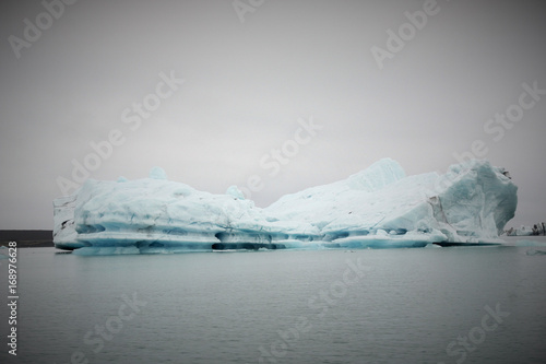Islande, icebergs plat de de Jokulsarlon