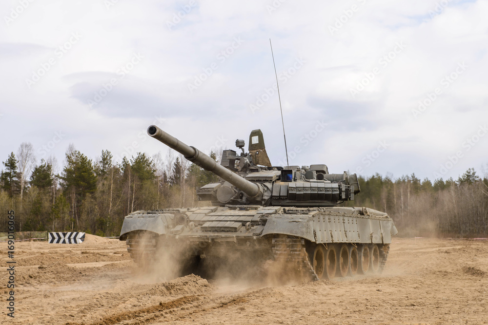 Fototapeta premium Russian T-72 tank at the military training ground