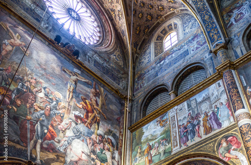 The architectures of Cremona
