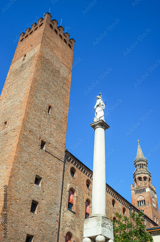 Obraz premium The architectures of Cremona