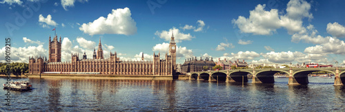 Panoramic picture of Houses of Parliament, Big Ben and Westminster Bridge, London