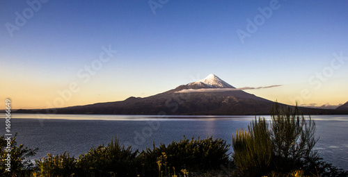 Volcan Osorno y Lago Llanquihue photo