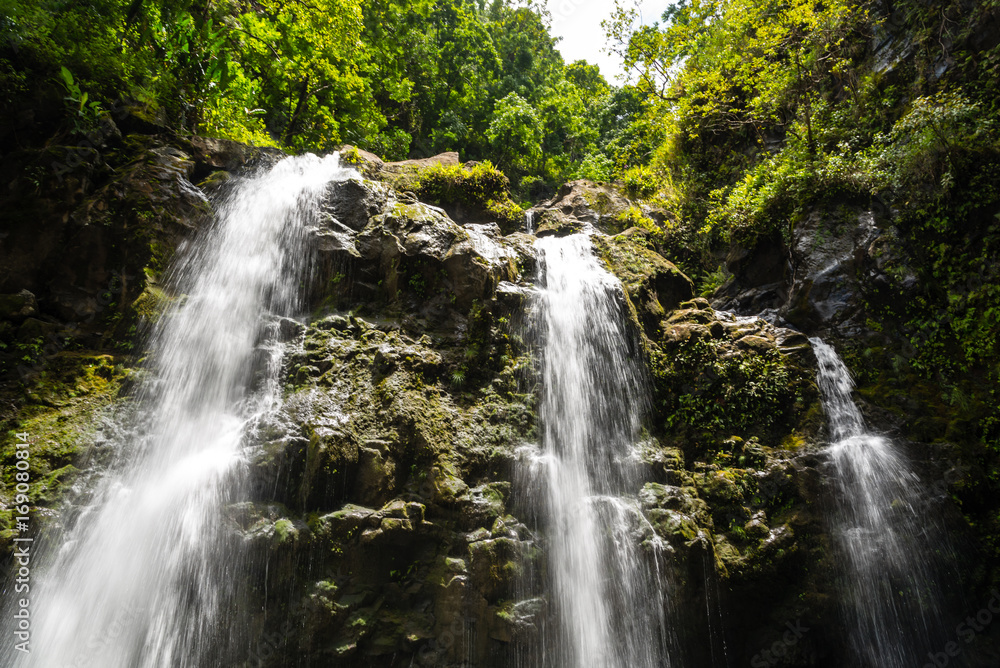 Obraz premium Upper Waikani falls (three bears) on Maui, Hawaii