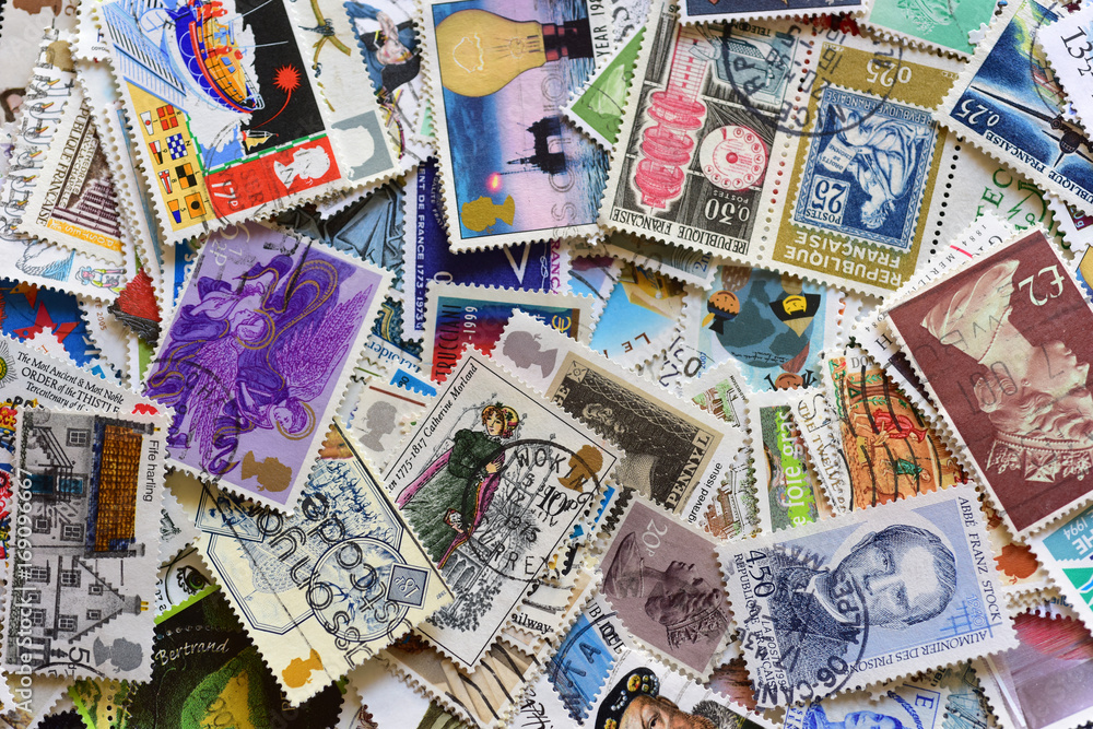 Collezione di francobolli Stock Photo | Adobe Stock