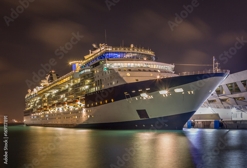 Cruise Ship in Singapore