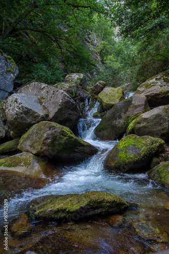 pyrénées © seb hovaguimian