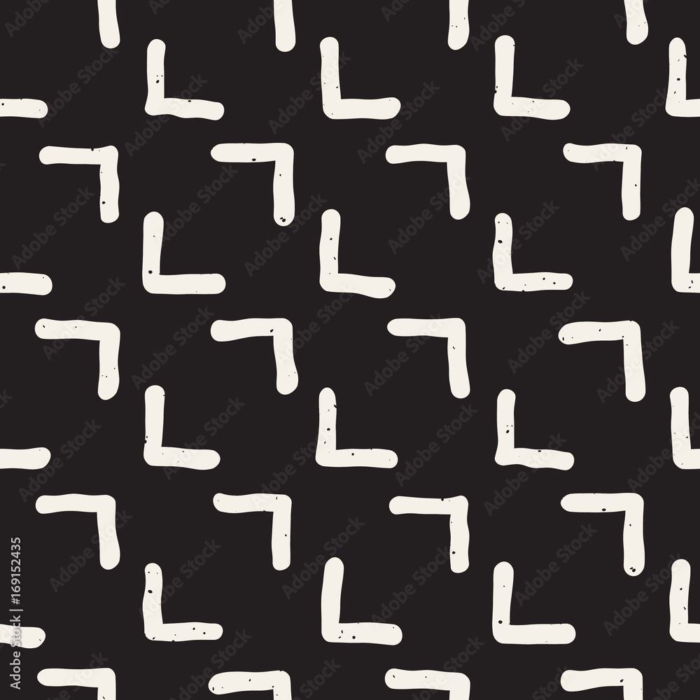 Hand drawn style seamless pattern. Abstract geometric tiling background in black and white. Vector doodle line lattice Hand drawn style seamless pattern. Abstract geometric tiling background in black and white. Vector doodle line lattice