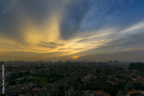 Fototapeta Naklejka Na Ścianę i Meble -  View of majestic sunset over downtown Kuala Lumpur, Malaysia