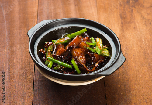 dry chilli ba kut teh , malaysian pork stew photo