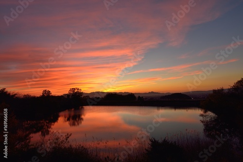 井寺池の夕焼け © 亜土 原田