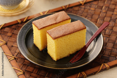 カステラ　Japanese sponge cake