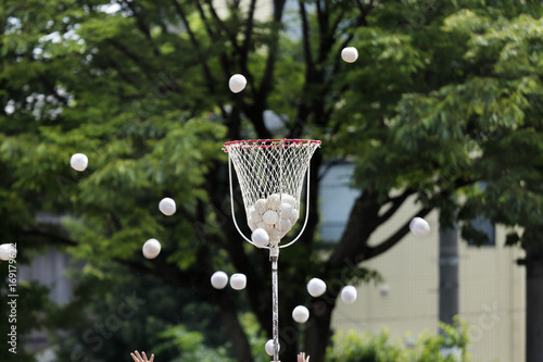 運動会、玉入れの玉（白）