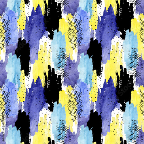 Abstract watercolor and ink doodle shapes seamless pattern.