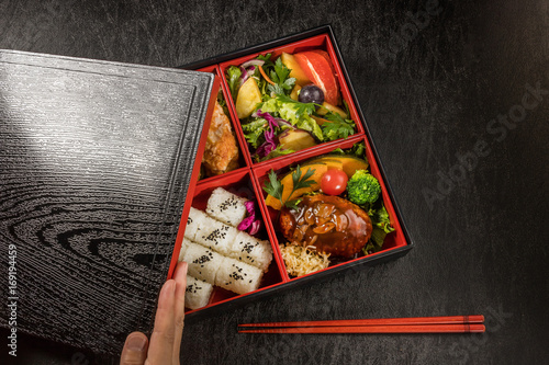 Photos ハンバーグ弁当　Bento of hamburger steak