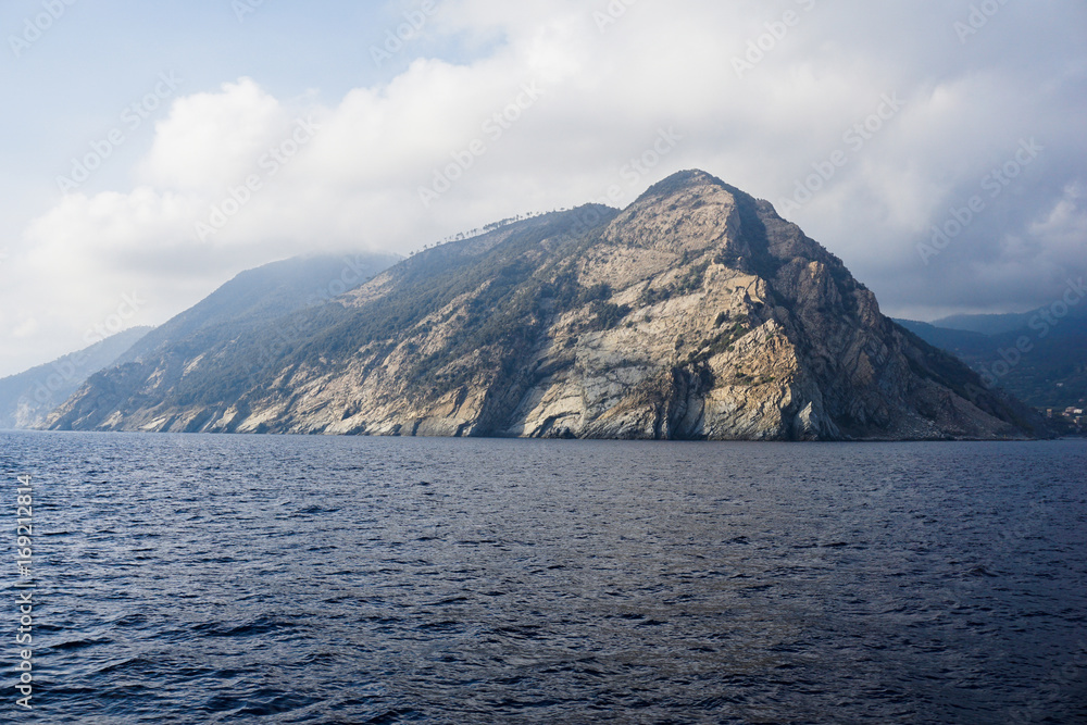 Ein Berg im Cinque Terre, Italien 