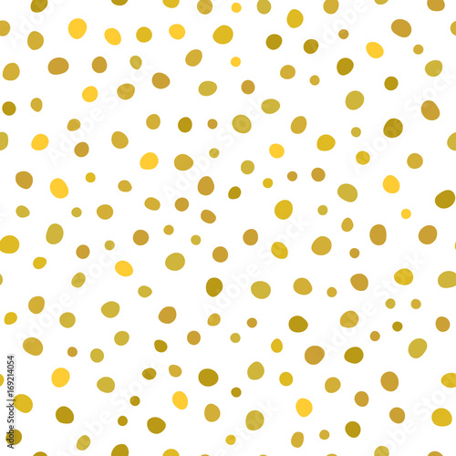 Gold stone seamless pattern in mesh design on white background.