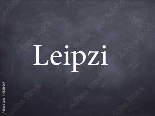 Wort Leipzig geschrieben auf Schiefertafel mit Kreide – Animation