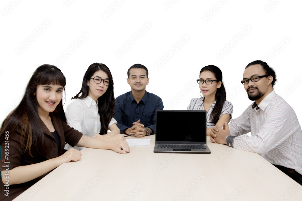Business people look confident in the meeting Business people look confident in the meeting
