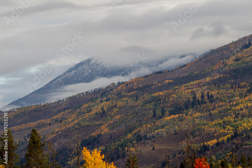Top of a cloudy mountain during fall in Colorado © KatherineGregorio