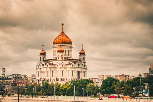 Russian orthodox church dominating the Moscow cityscape