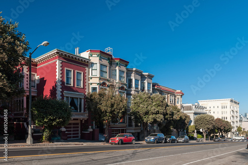 Fototapeta Naklejka Na Ścianę i Meble -  Victorian architecture in San Francisco California USA. Architecture of the residential buildings with a colorful facades