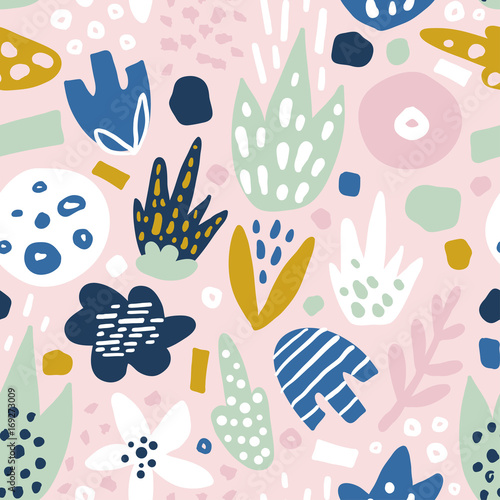 Fototapeta Naklejka Na Ścianę i Meble -  Floral seamless pattern with funky flowers. Creative surface design vector background