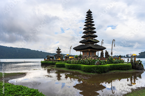 Pura Ulun Danu Beratan Temple and his reflection in lake. Indonesia