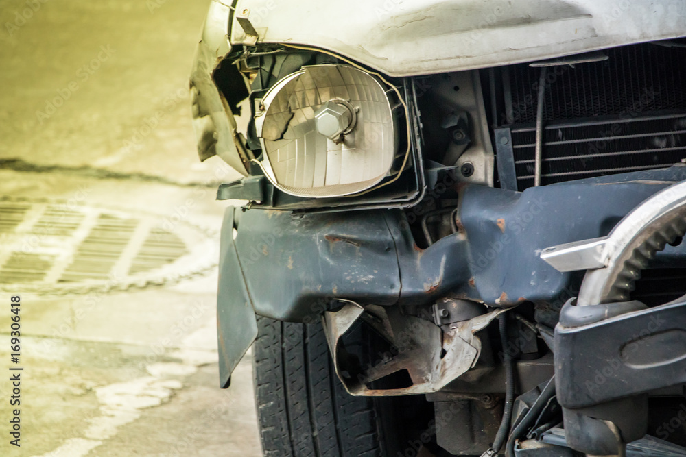 Fototapeta premium car crashed