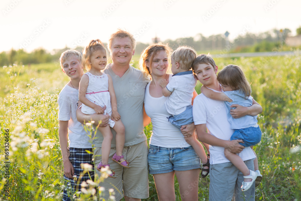 Fototapeta premium Large family with children