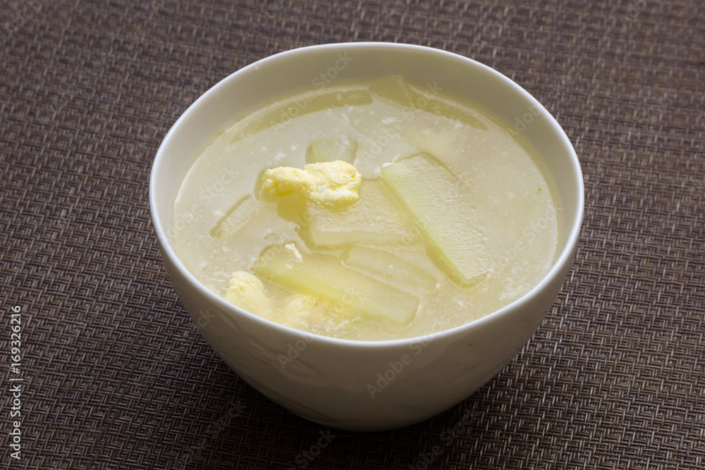 冬瓜のスープに 冬瓜のスープに