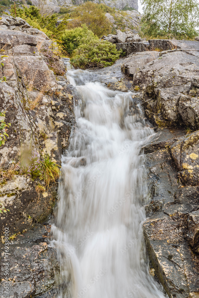 Naklejka premium Lysefjord waterfall