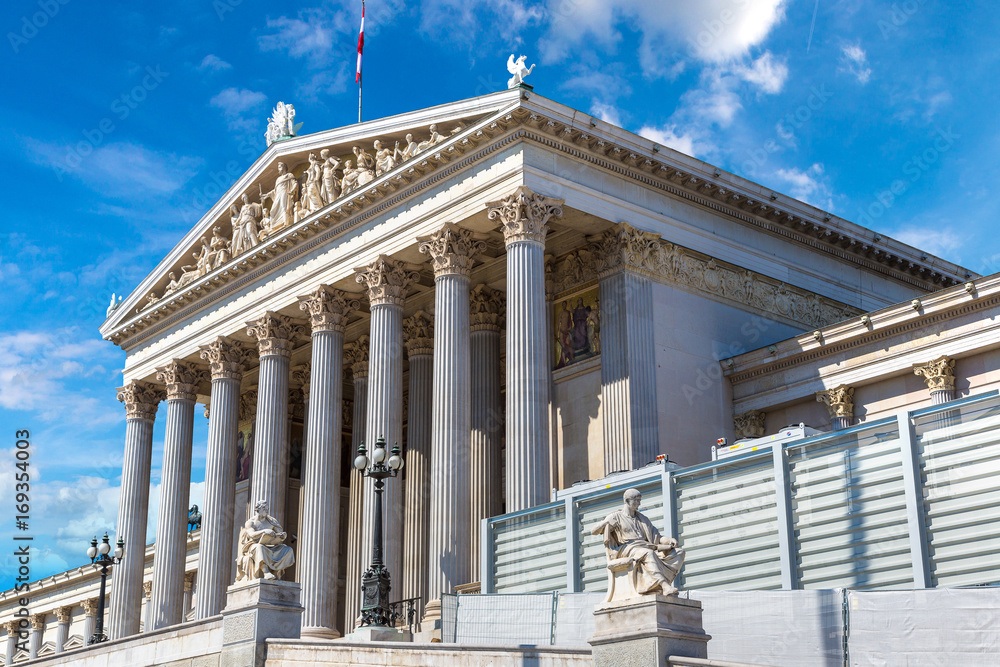 Fototapeta premium Austrian Parliament in Vienna