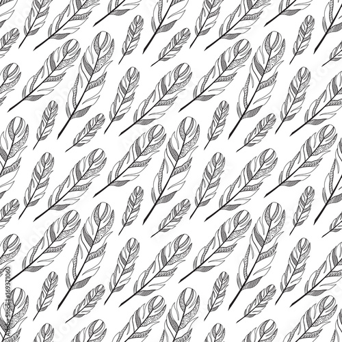 Large black contour feathers pattern