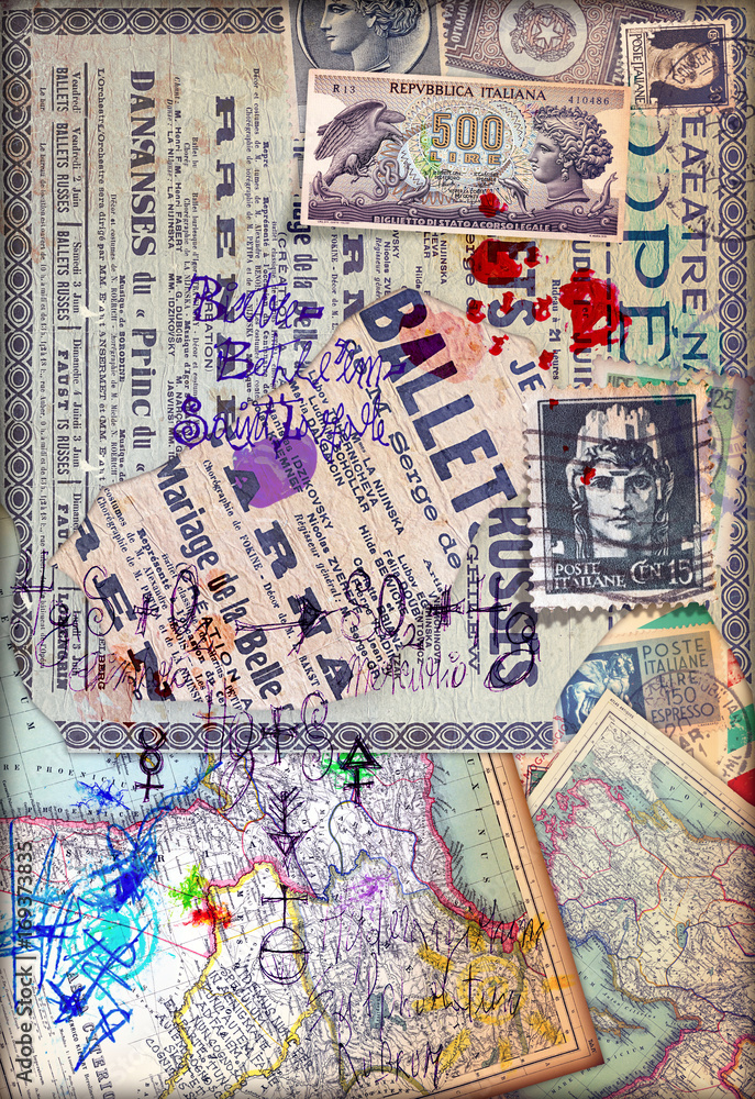 Fototapeta premium Patchwork con collage misteriosi,formule,mappe e francobolli antichi