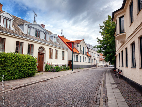 Lund małe stare miasto w Szwecji Skandynawska architektura krajobrazu miasta