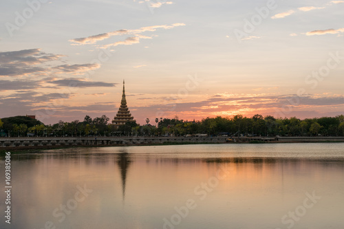 Phra Mahathat Kaen Nakhon, Wat nong wang © njphotos