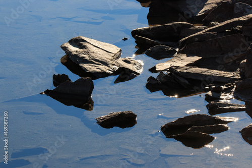 pozza d'acqua nella conca del Lauson, presso il rifugio Vittorio Sella, nel parco nazionale del Gran Paradiso