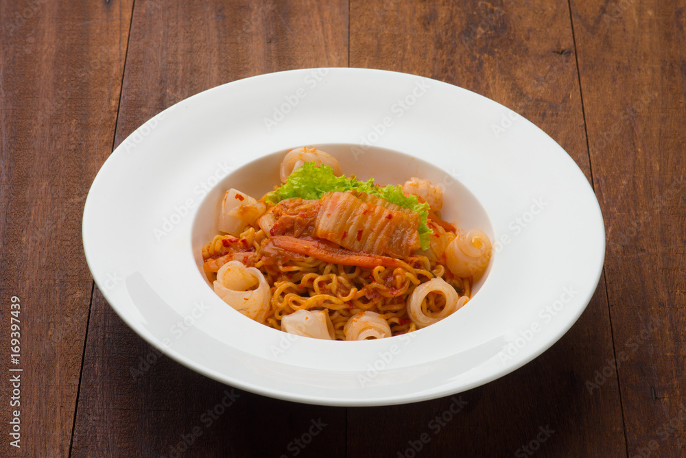 korean kimchi squid ramen korean kimchi squid ramen