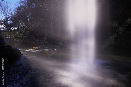輝く滝
