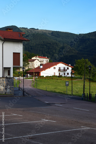 Wallpaper Mural Pueblos de montaña. Torontodigital.ca