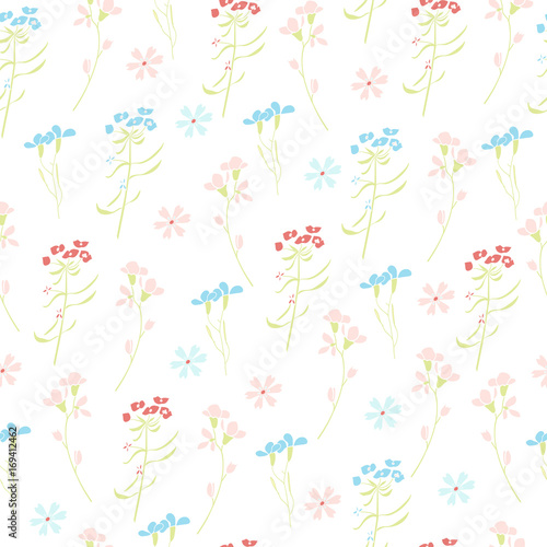 Tender meadow flowers seamless vector pattern © Svyatoslava_M